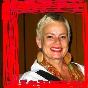 Meet your Posher, Momo